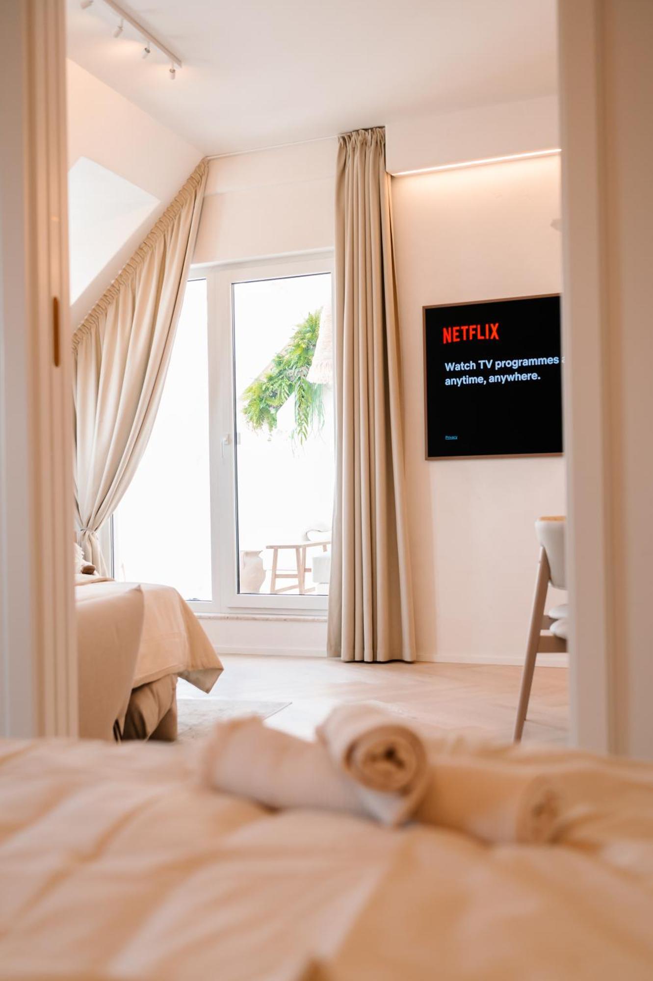 New Design Top-Class Suite Next To The Castle-Free Parking-Terrace Bratislava Exterior foto